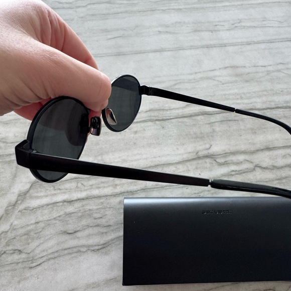 Saint Laurent Black Round Sunglasses - Style SL692 main image 7